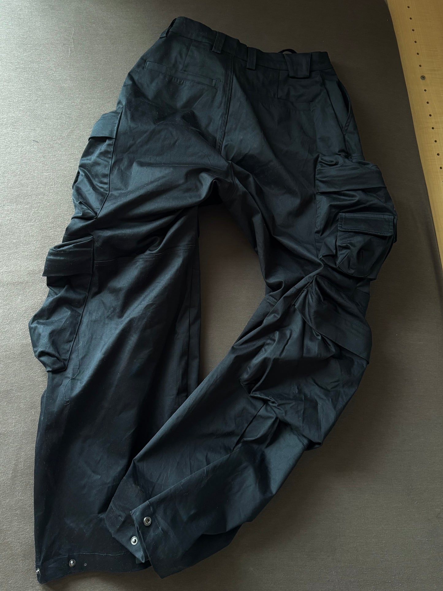 Multi pocket pants