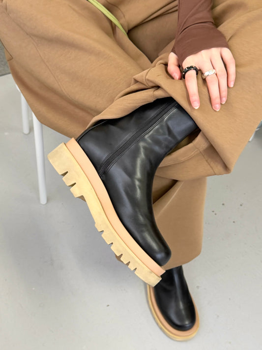 2tone sole boots
