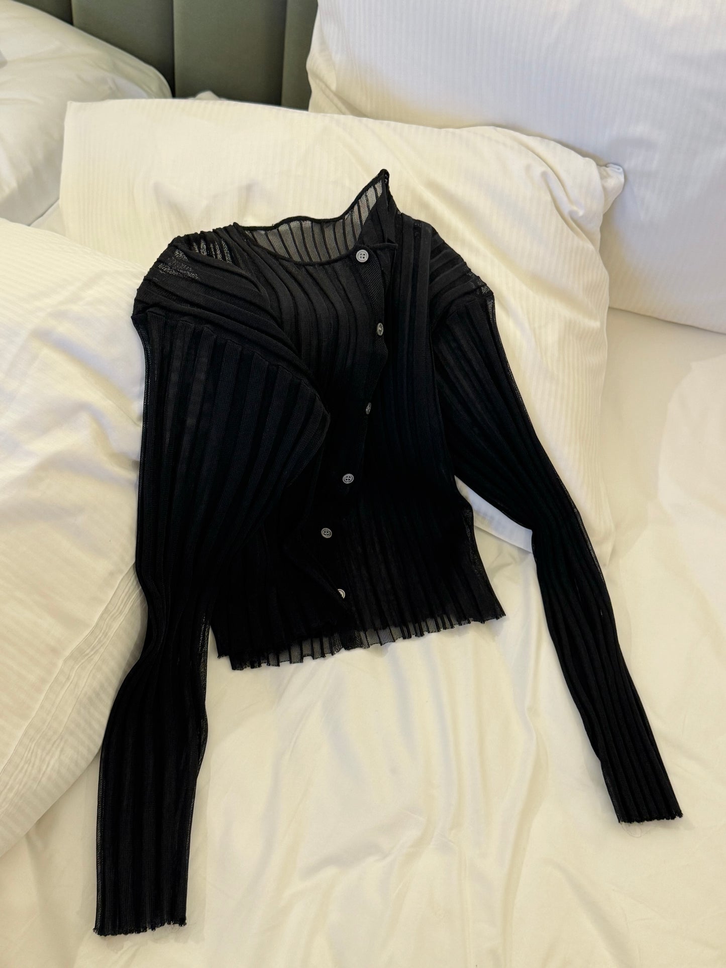 Nu see-through cardigan