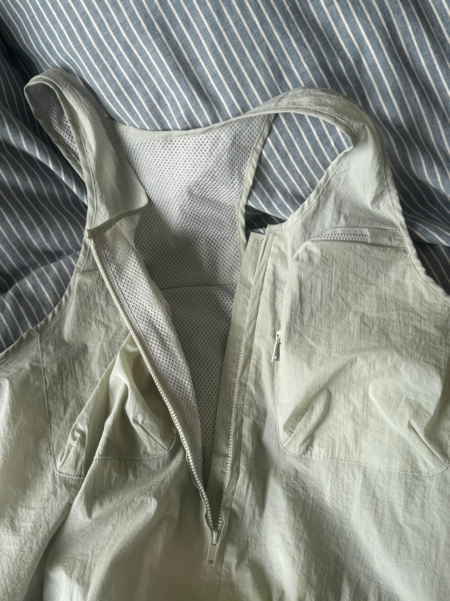 Pocket vest