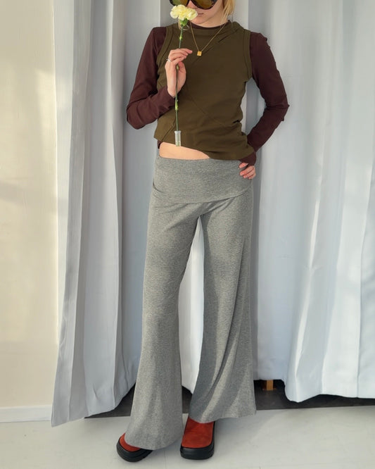 Slim flare knit pants