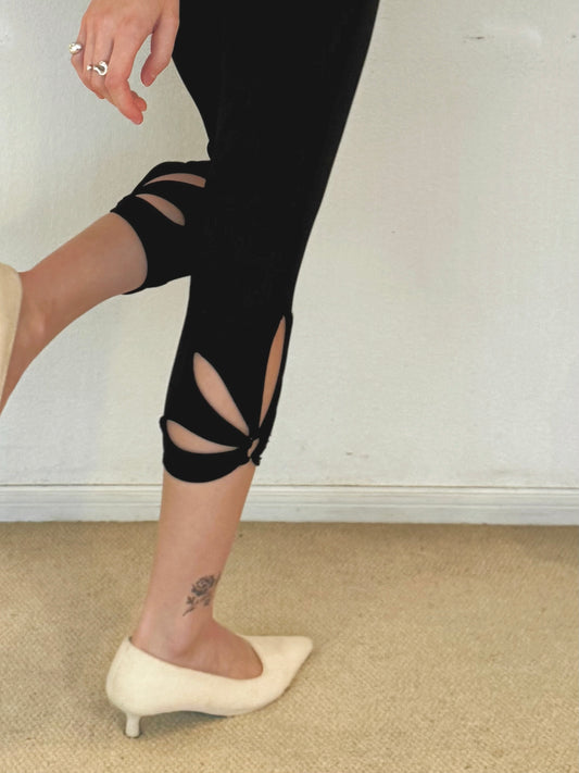 Full of holes leggins