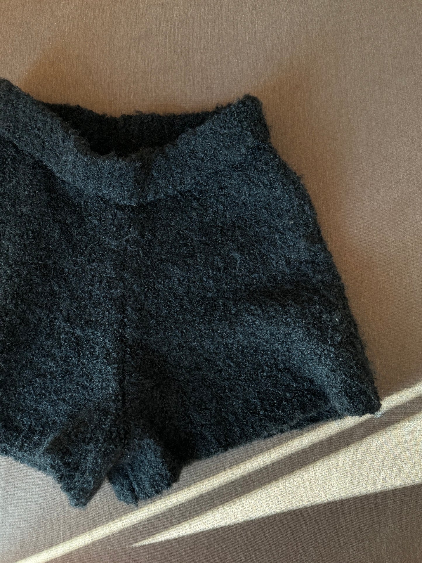 Poodle knit pants