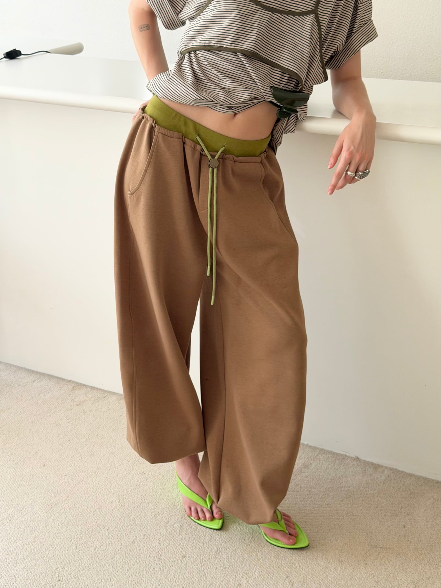 Bicolor sweat pants