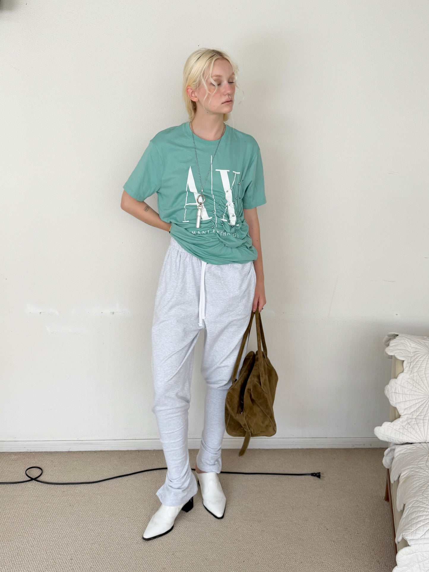 Guruguru tee