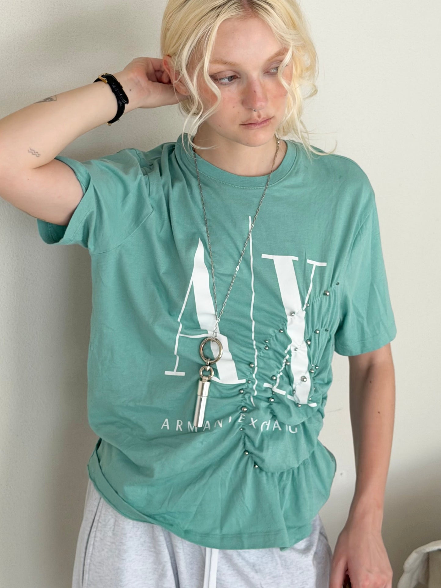 Guruguru tee
