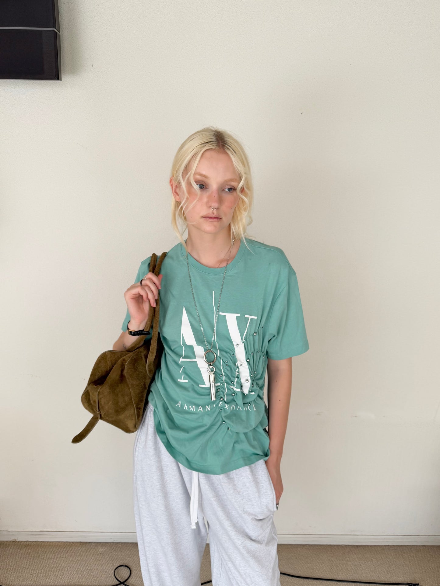 Guruguru tee