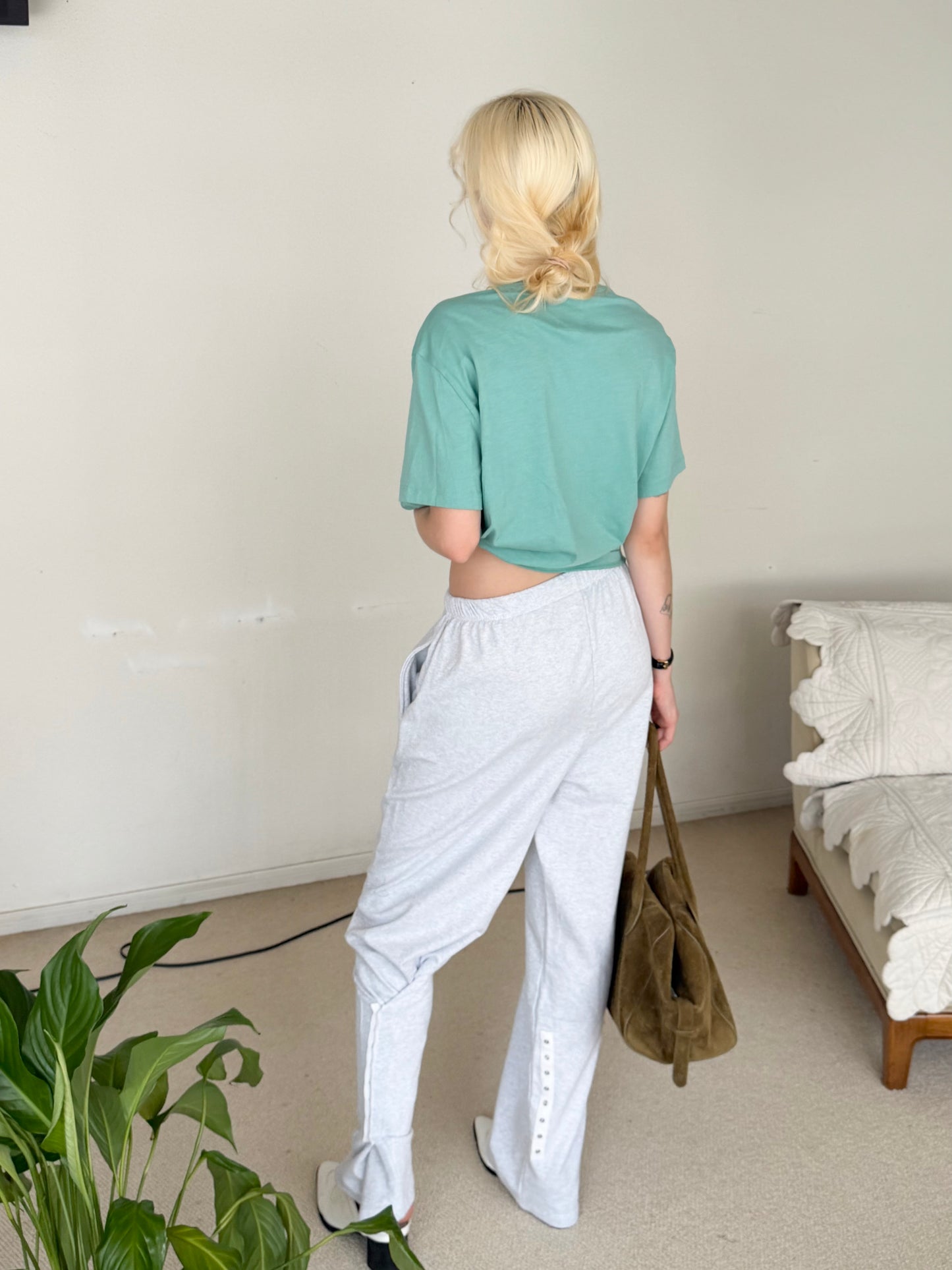 Guruguru tee