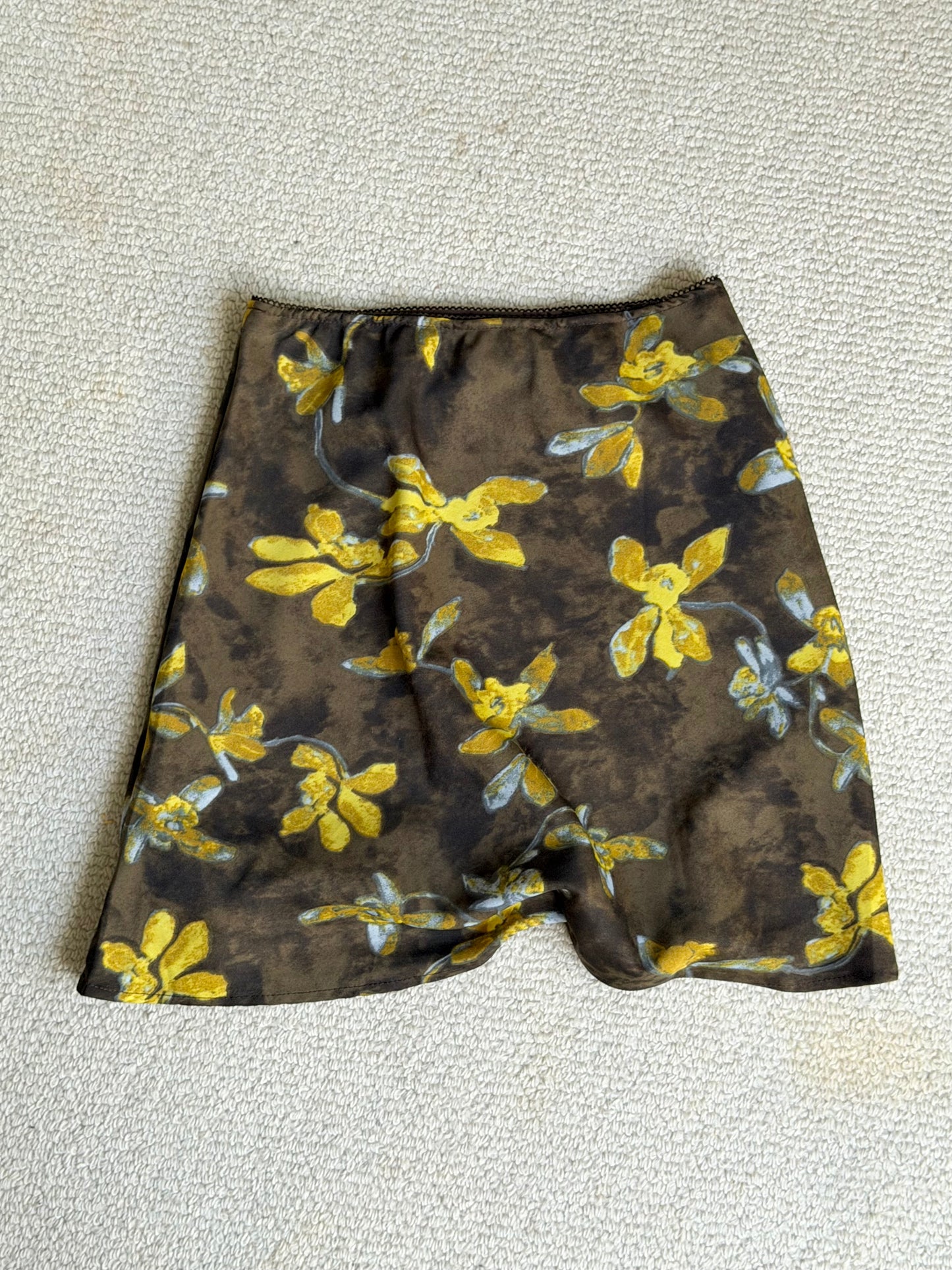 Garden skirt