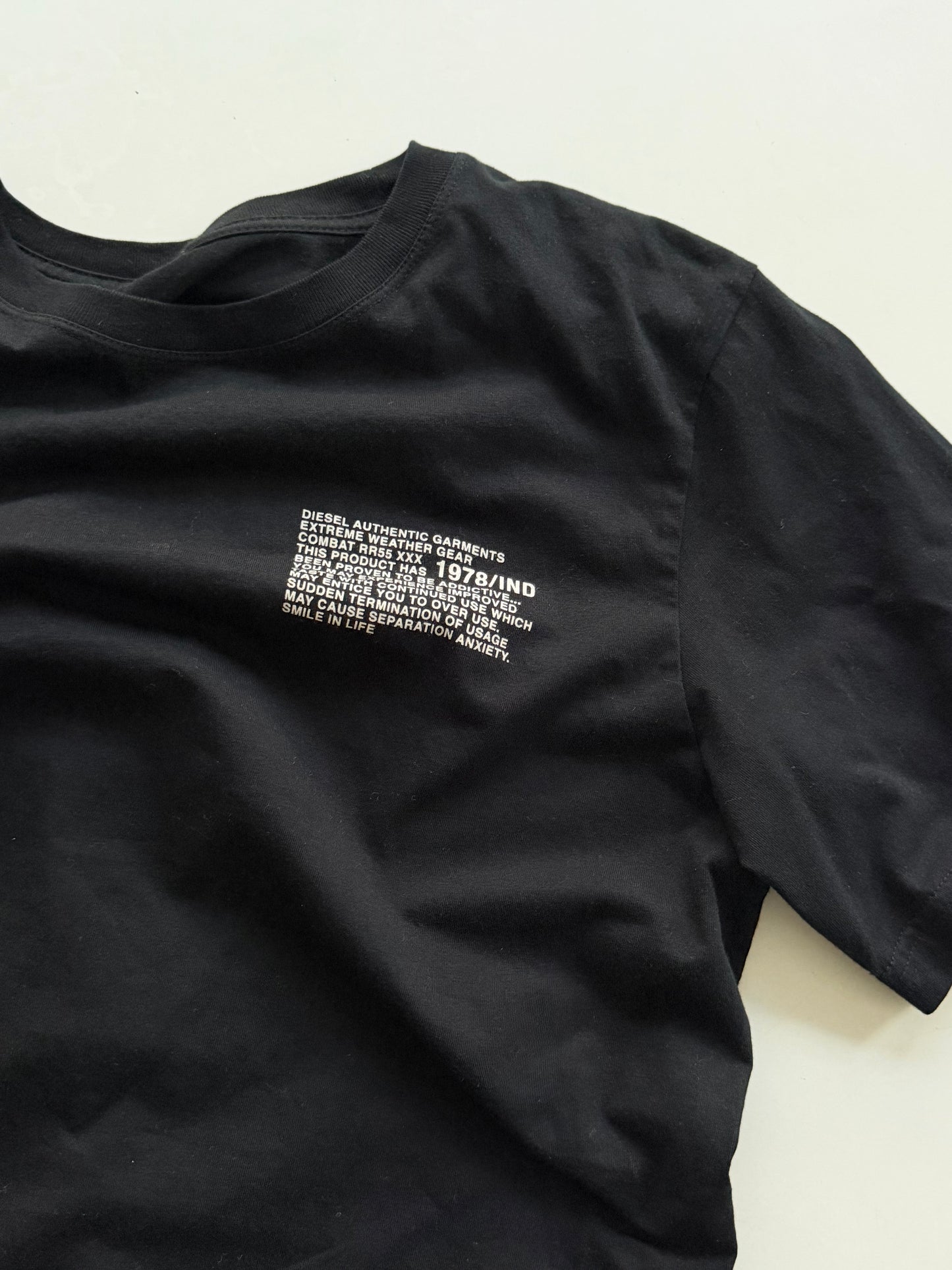 Guruguru tee