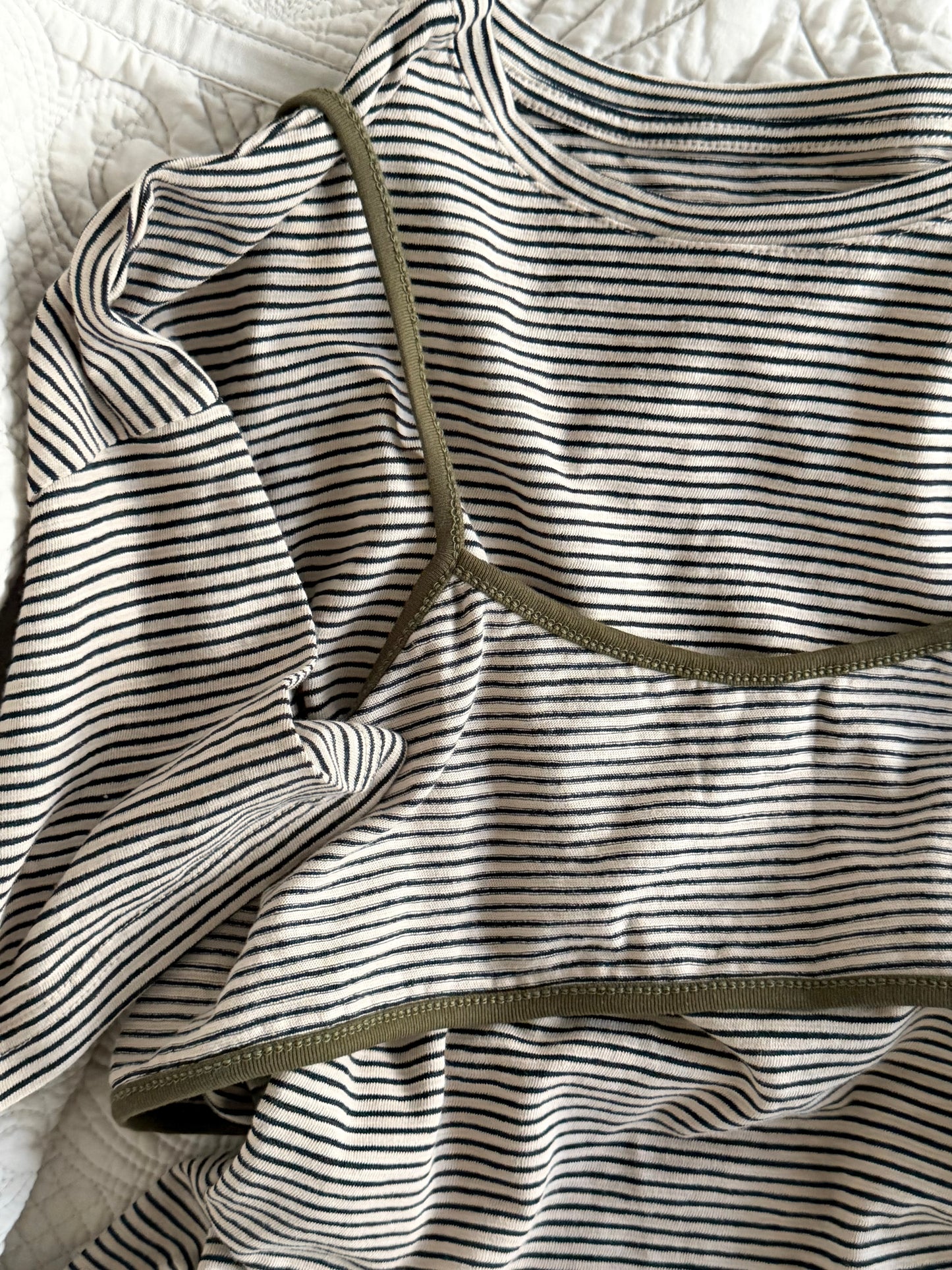 Leaf layerd tee