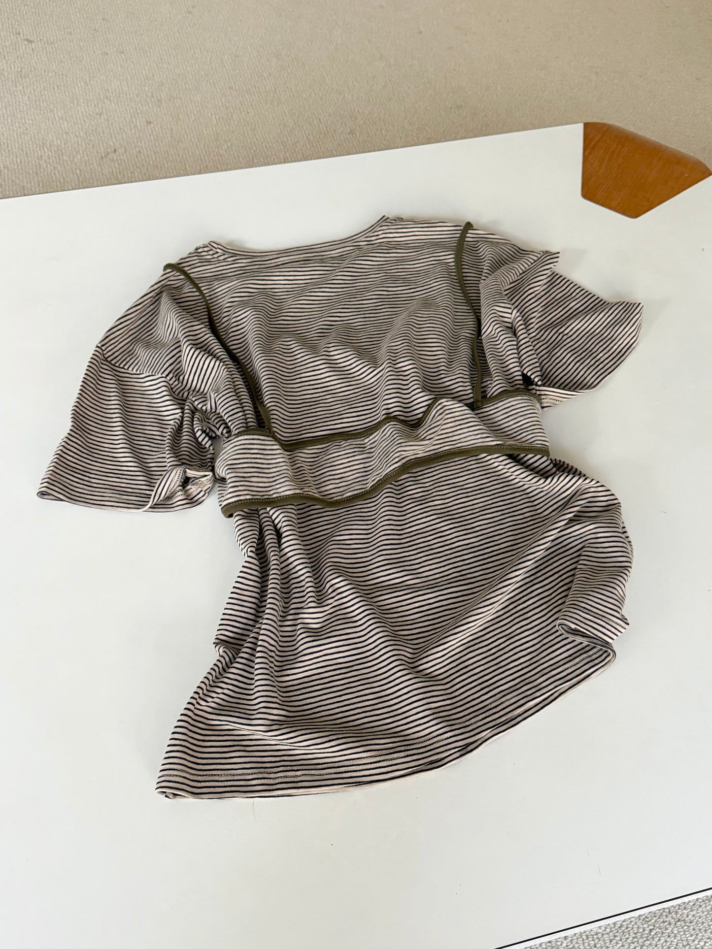 Leaf layerd tee
