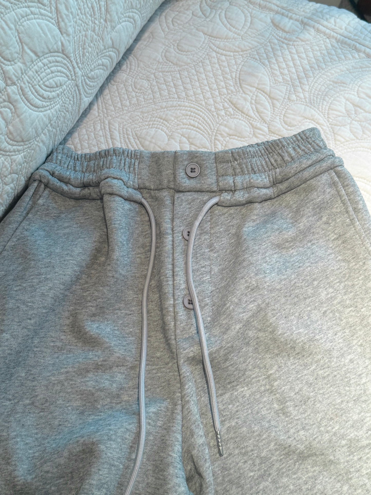 Button sweat pants