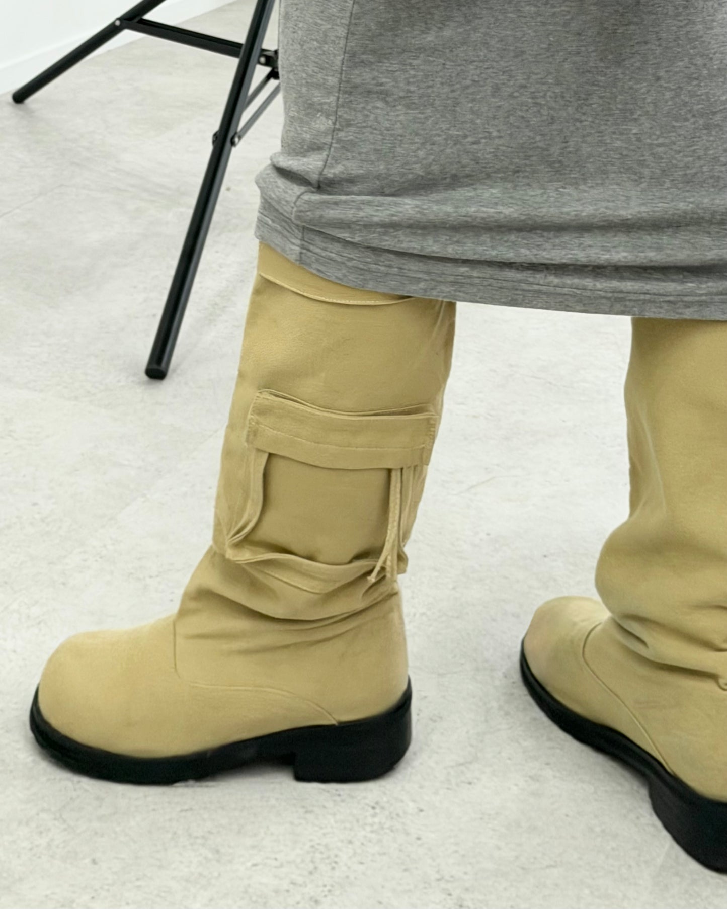 Pocket long boots