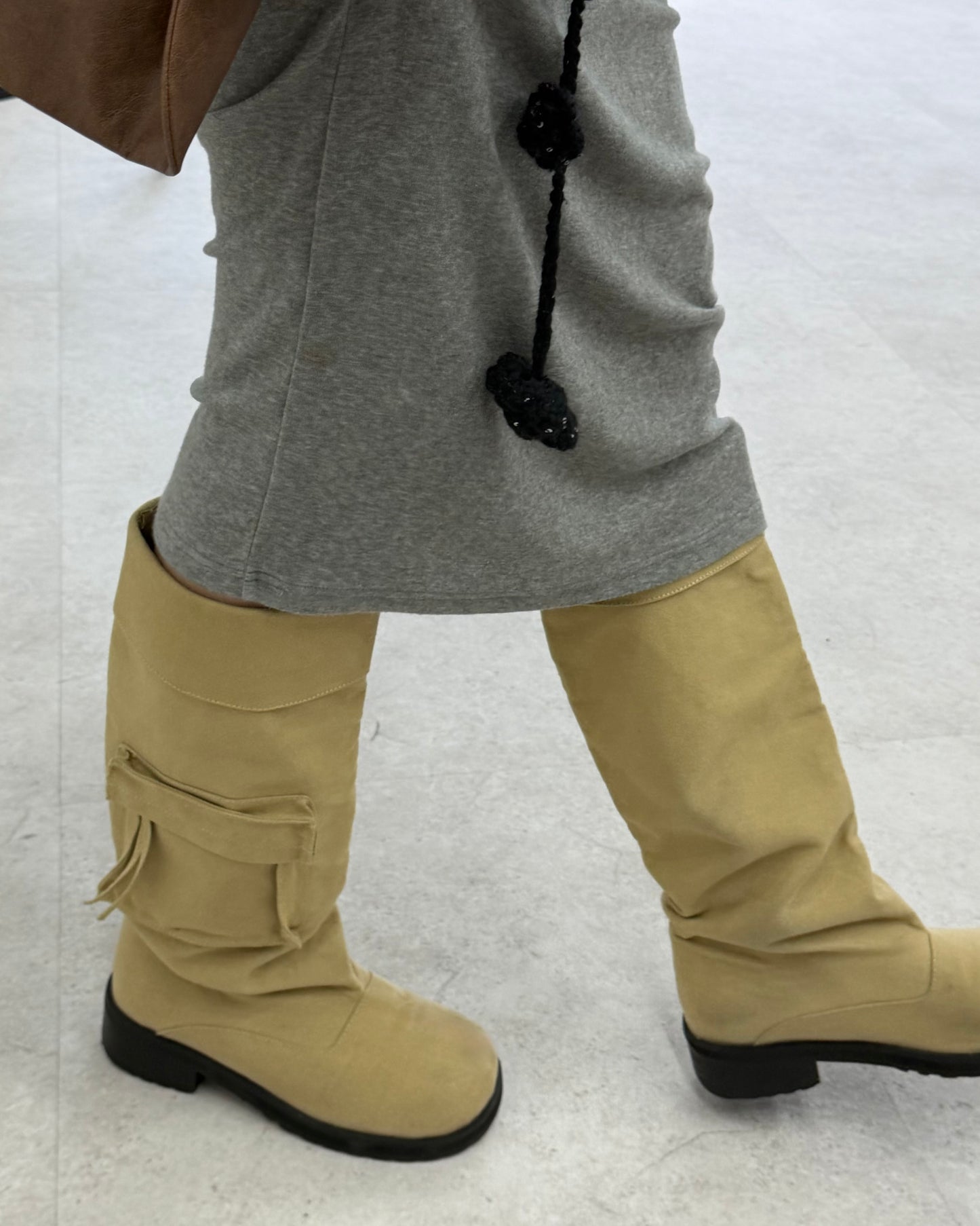 Pocket long boots