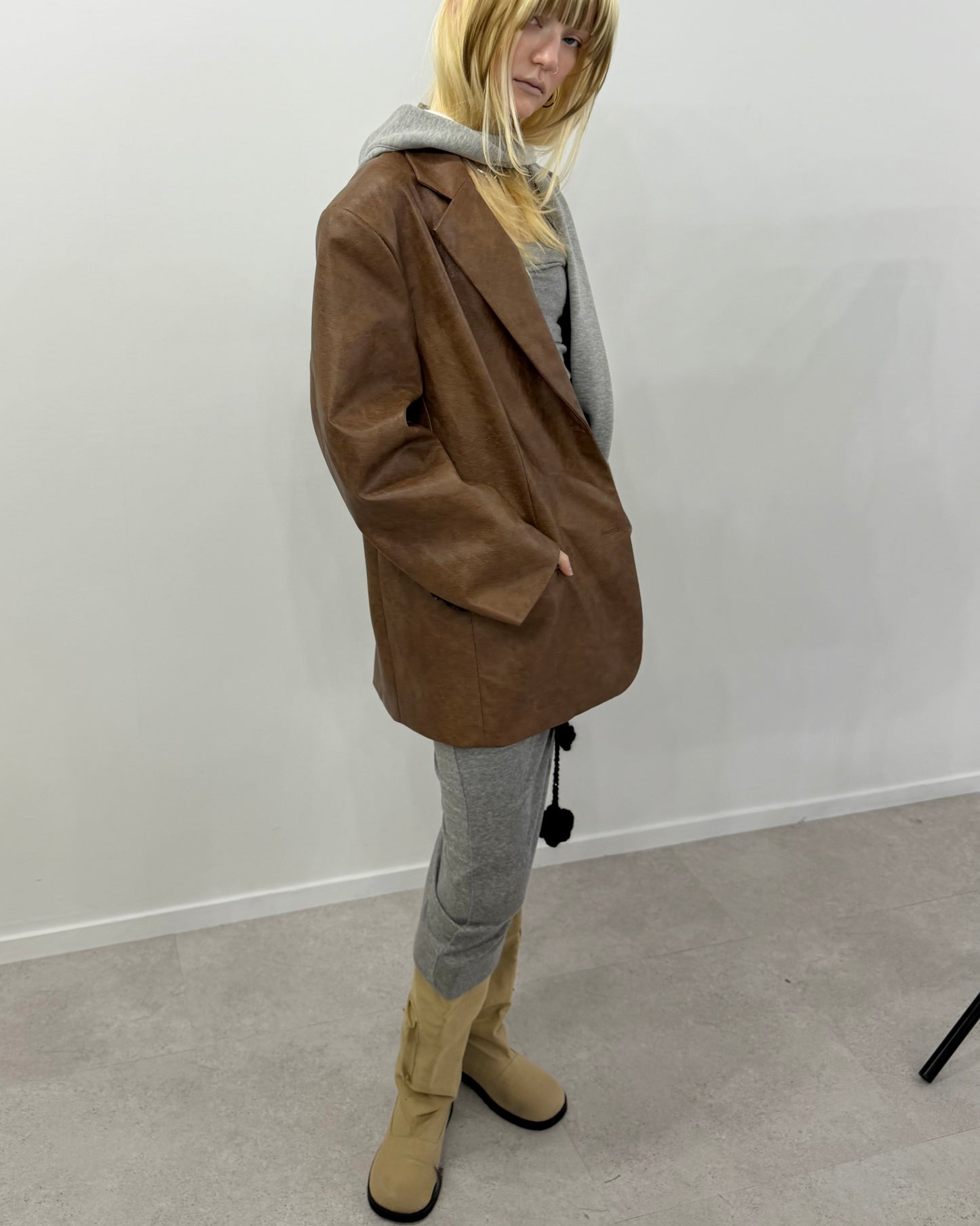 Oversized lether jacket