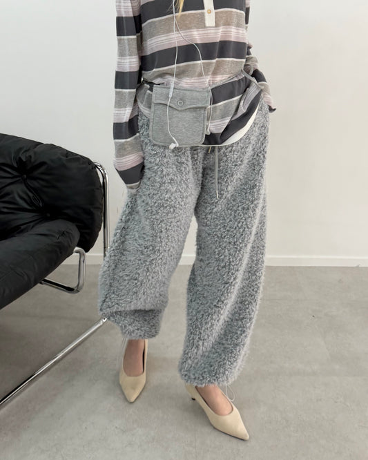 Fluffy relax pants