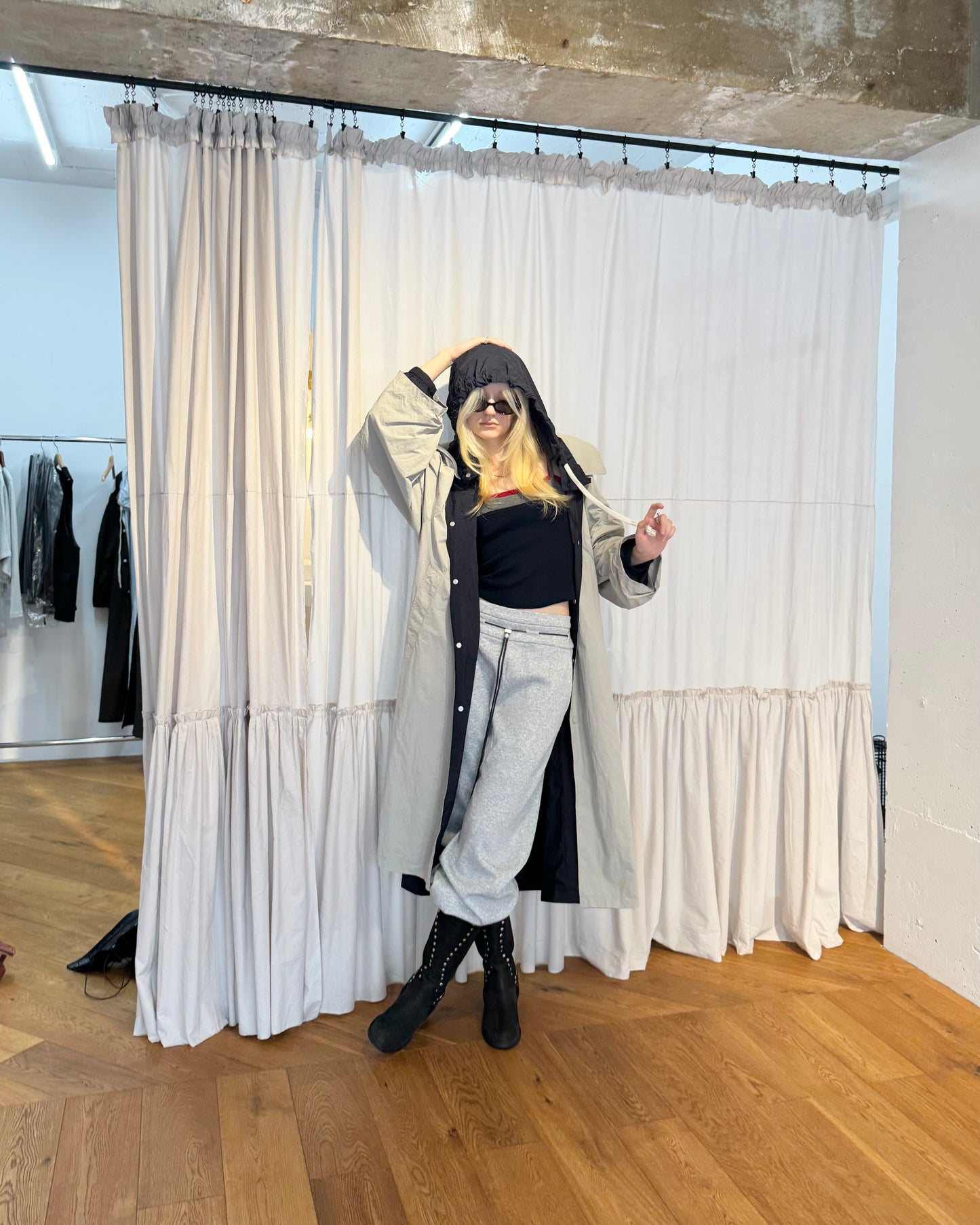 Reversible Flow Trench