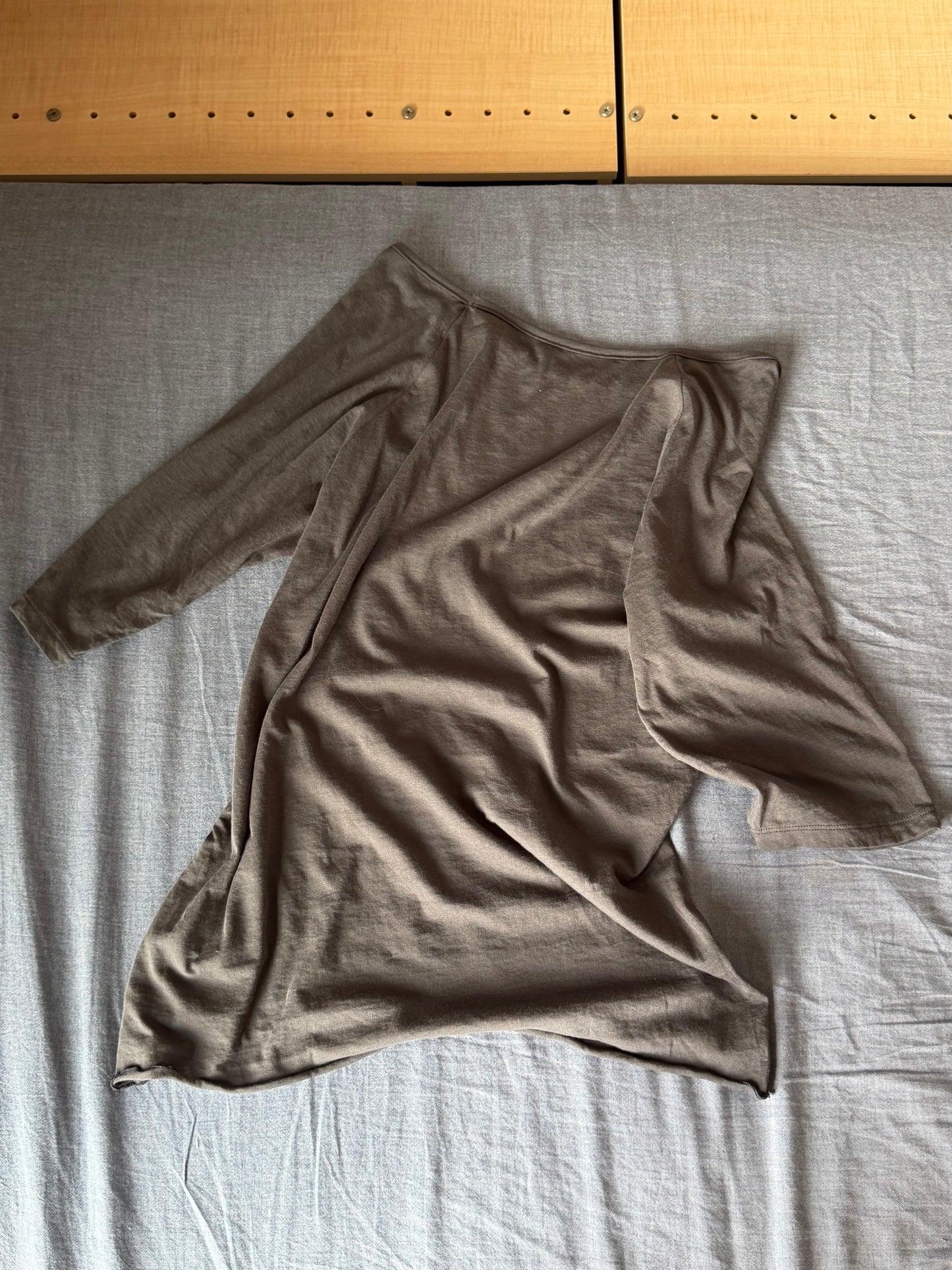 Othello raglan tops