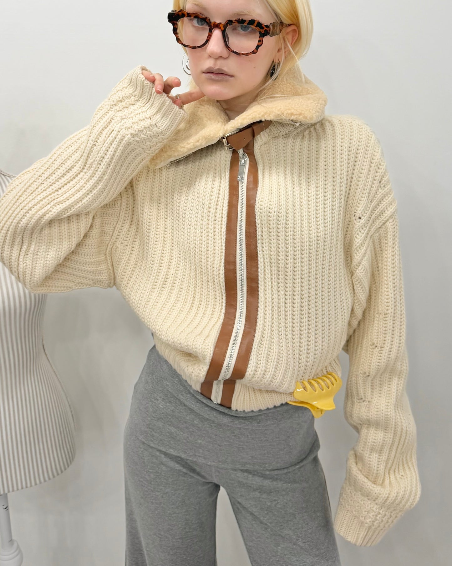 Cream knit blouson