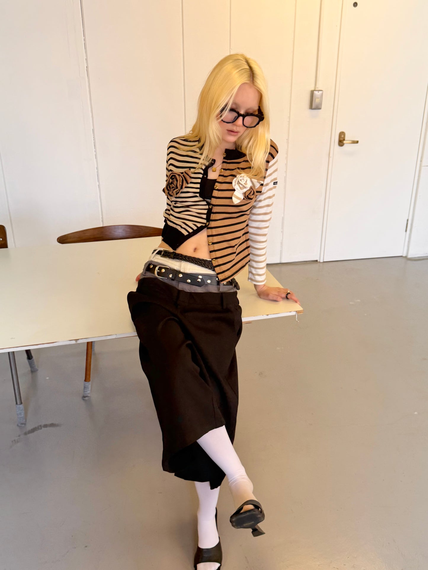Twin belt pants