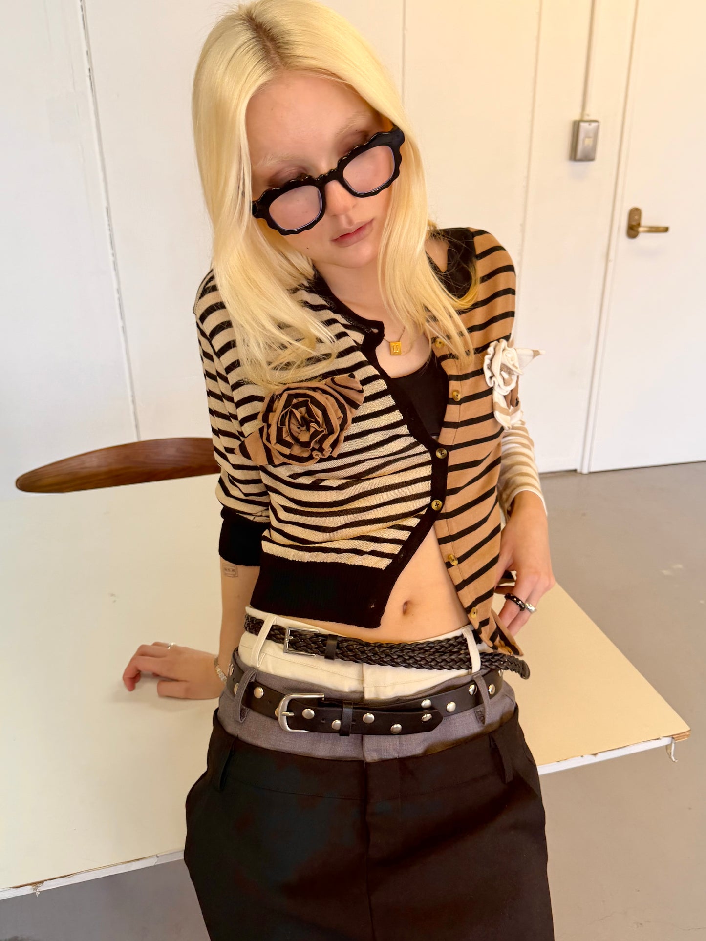 Twin belt pants