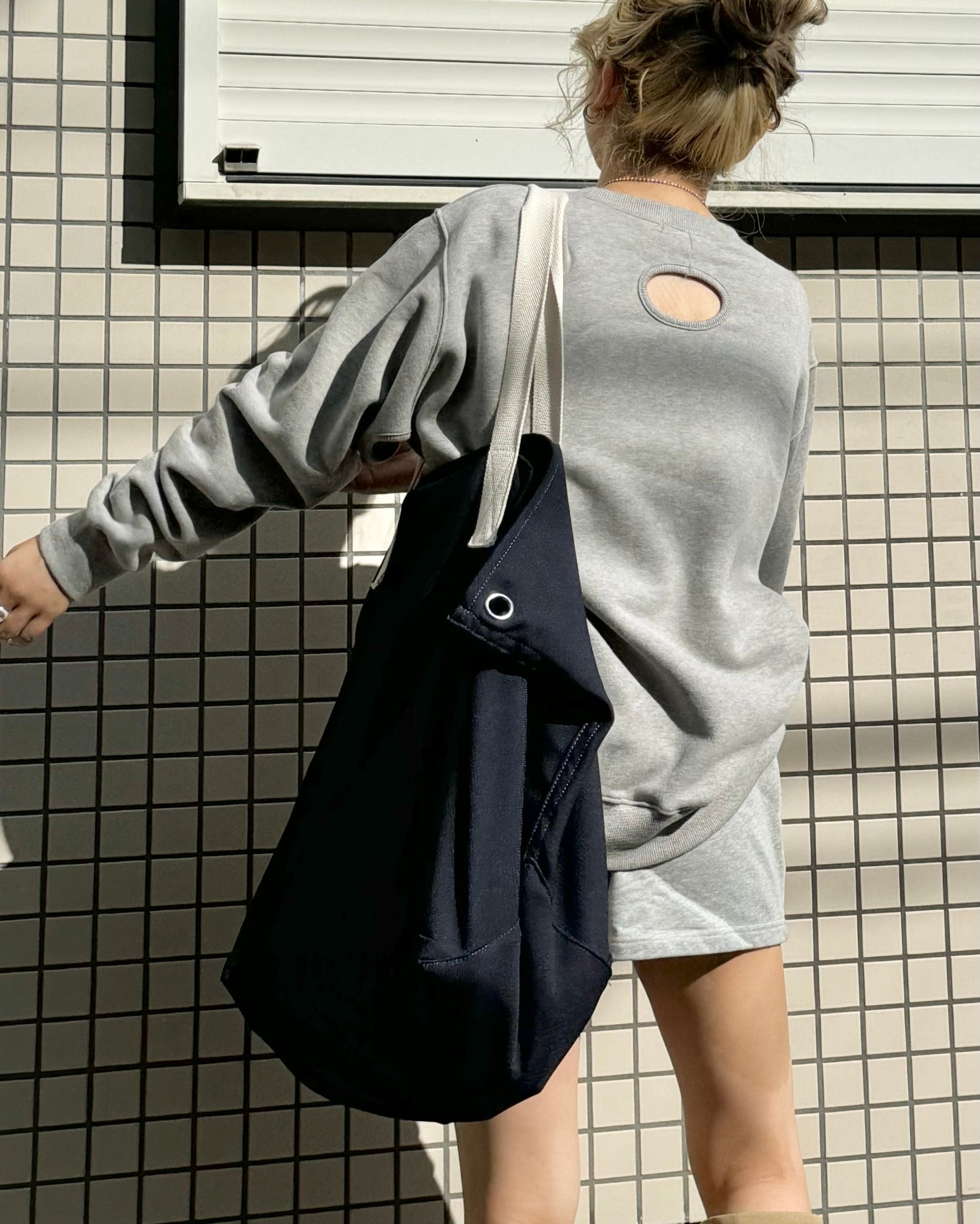 Maru sweat tops