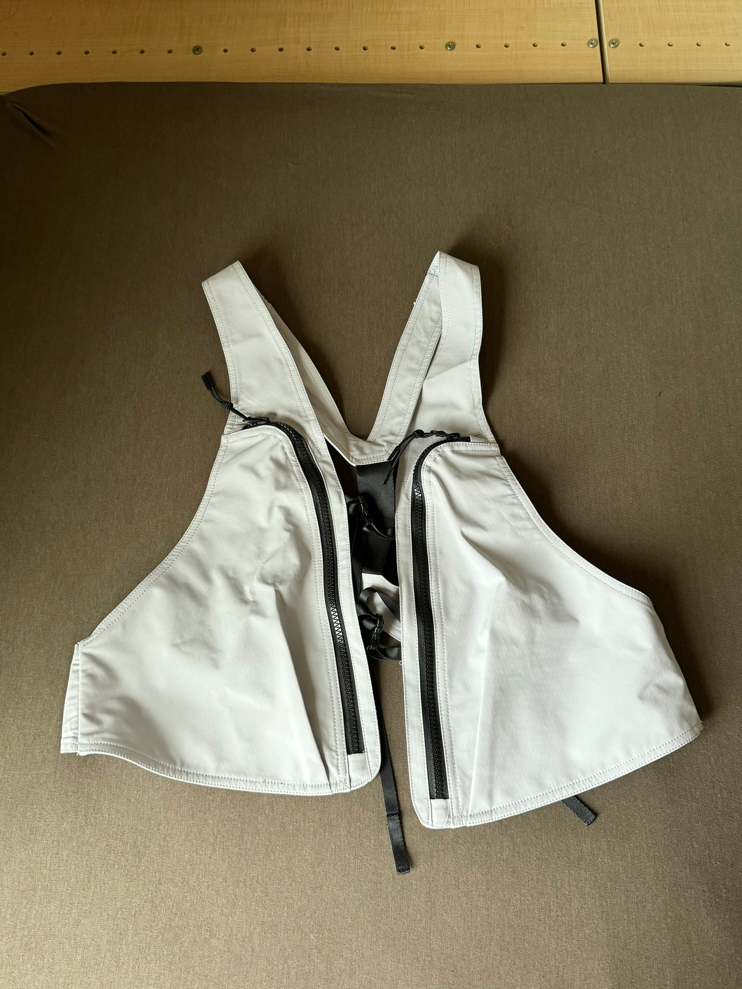 Bag vest