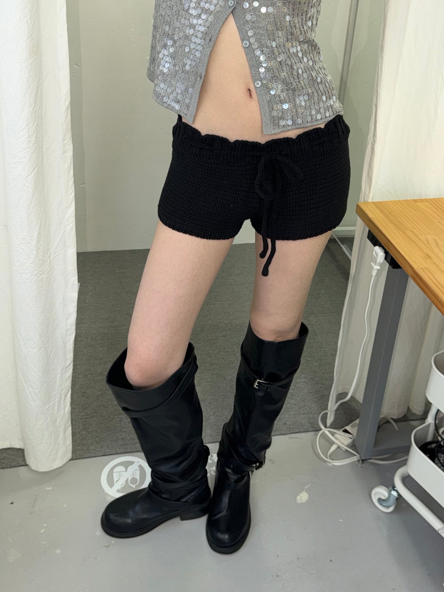 Petal knit pants