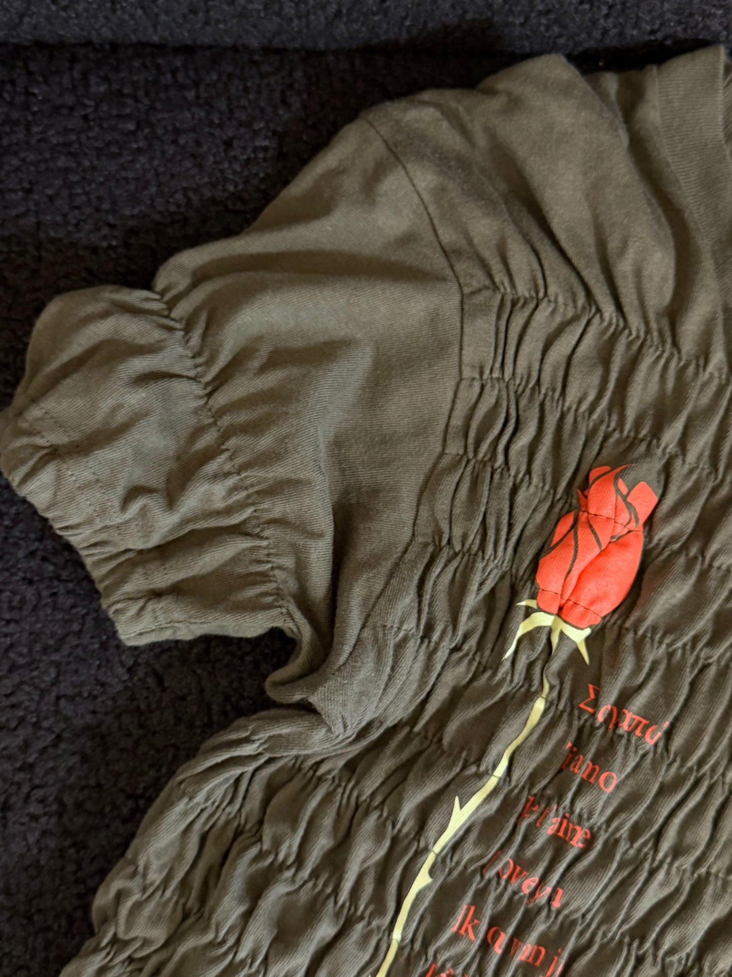 Maiden tee rose