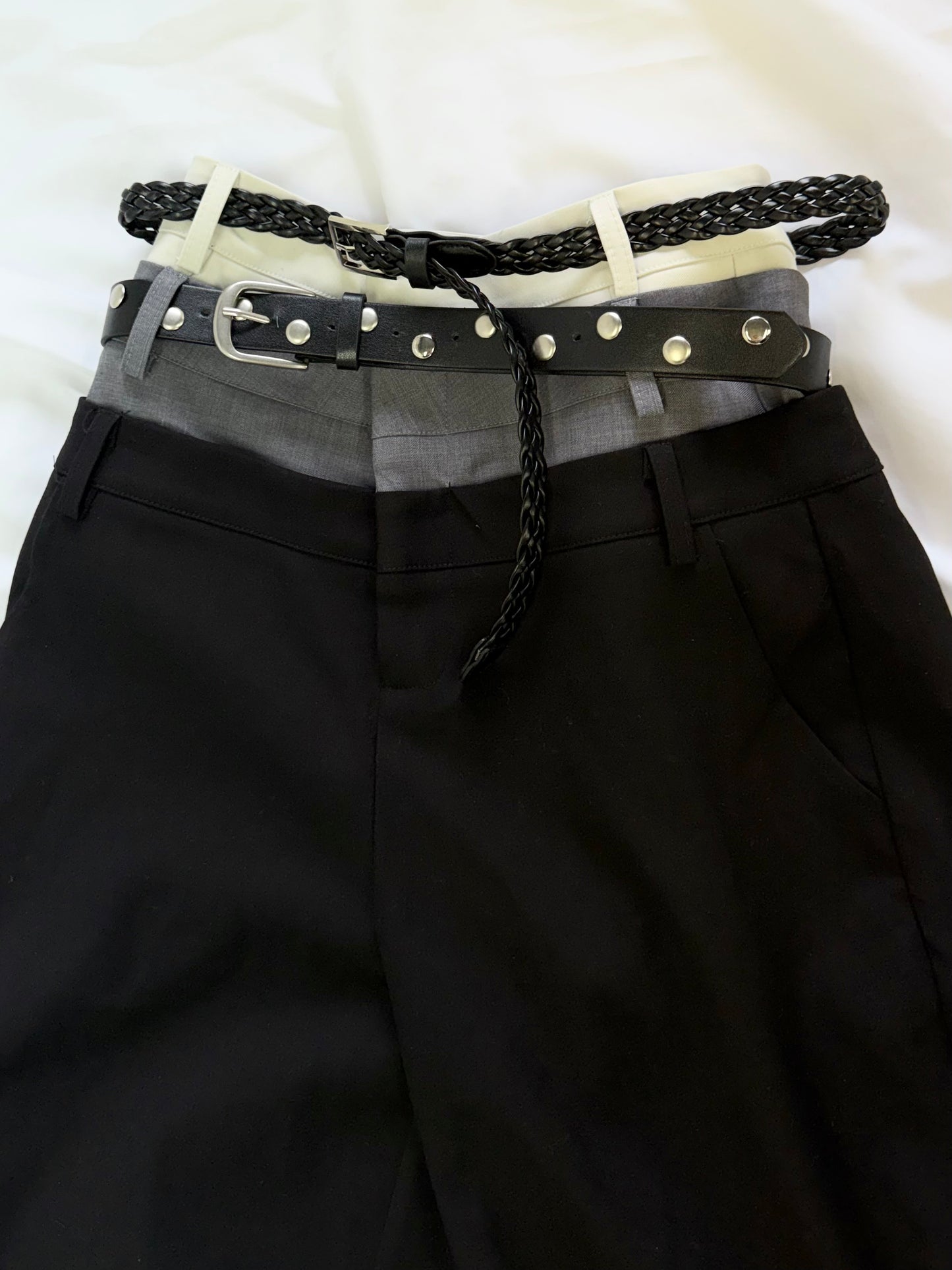 Twin belt pants