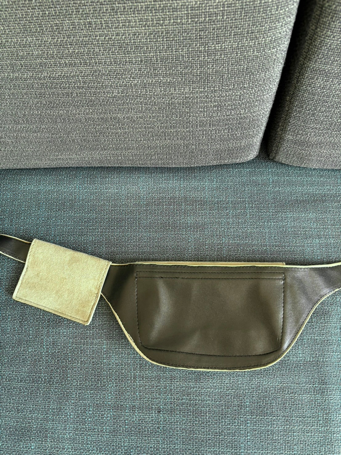 Waist belt bag