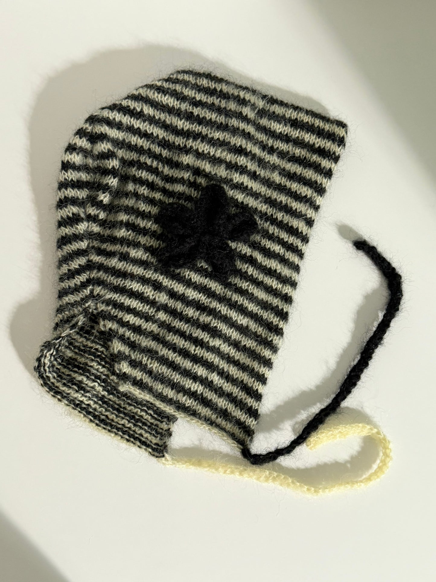 Shimashima hooded wrap