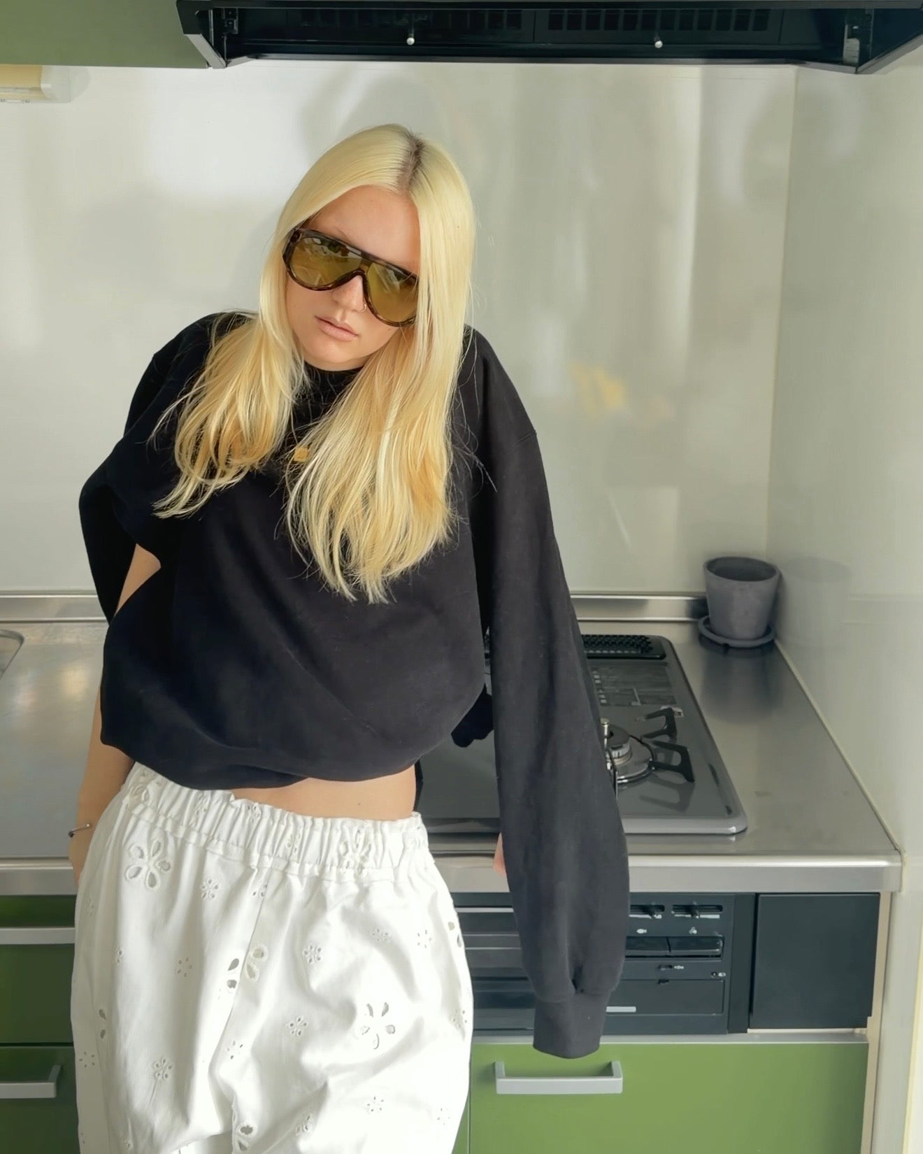 Maru sweat tops