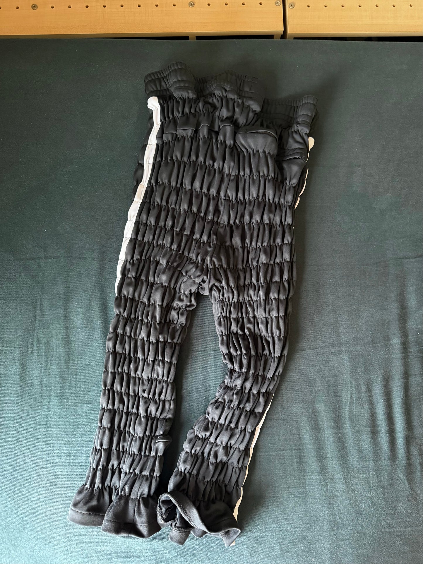 Gather jersey pants dark
