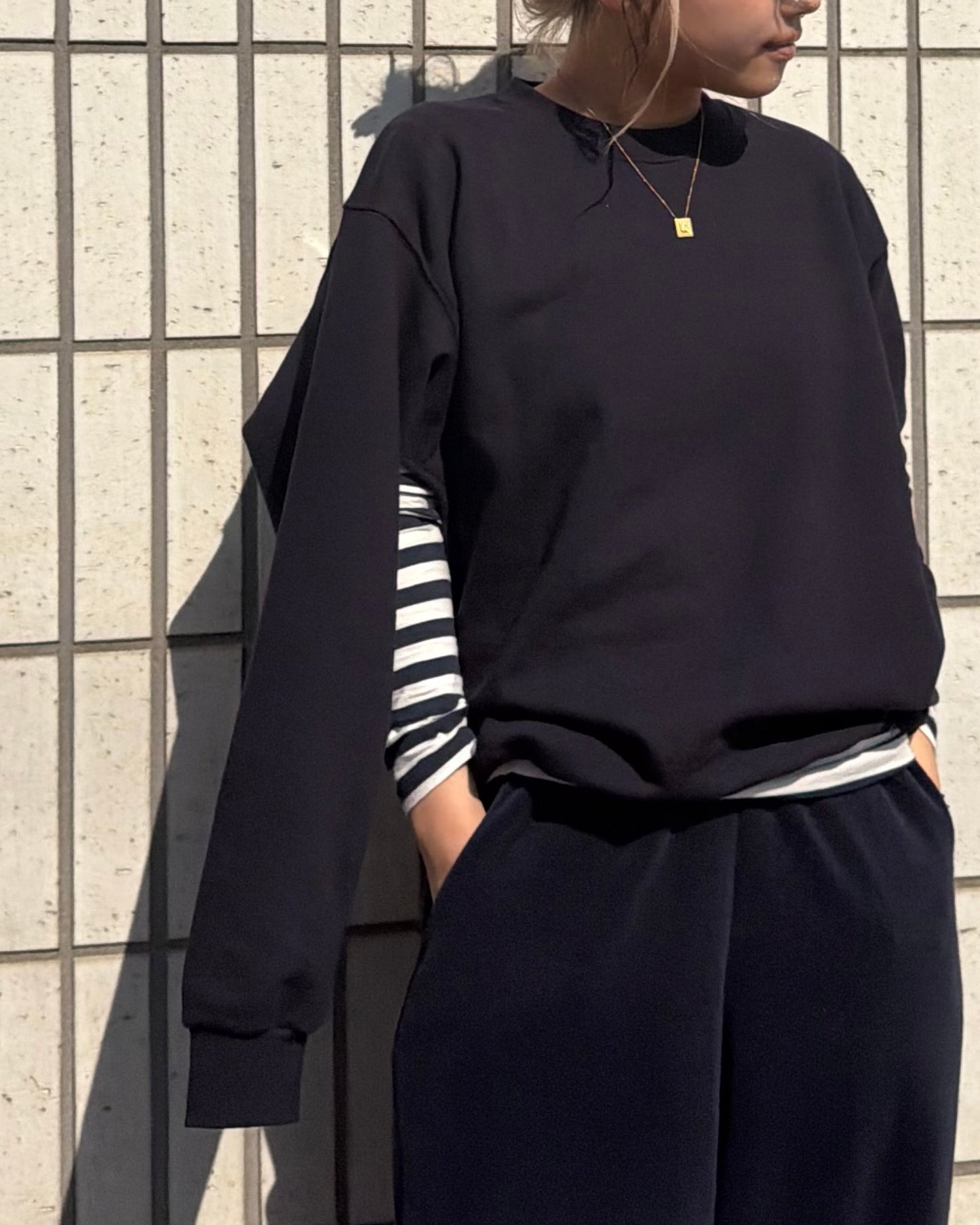 Maru sweat tops