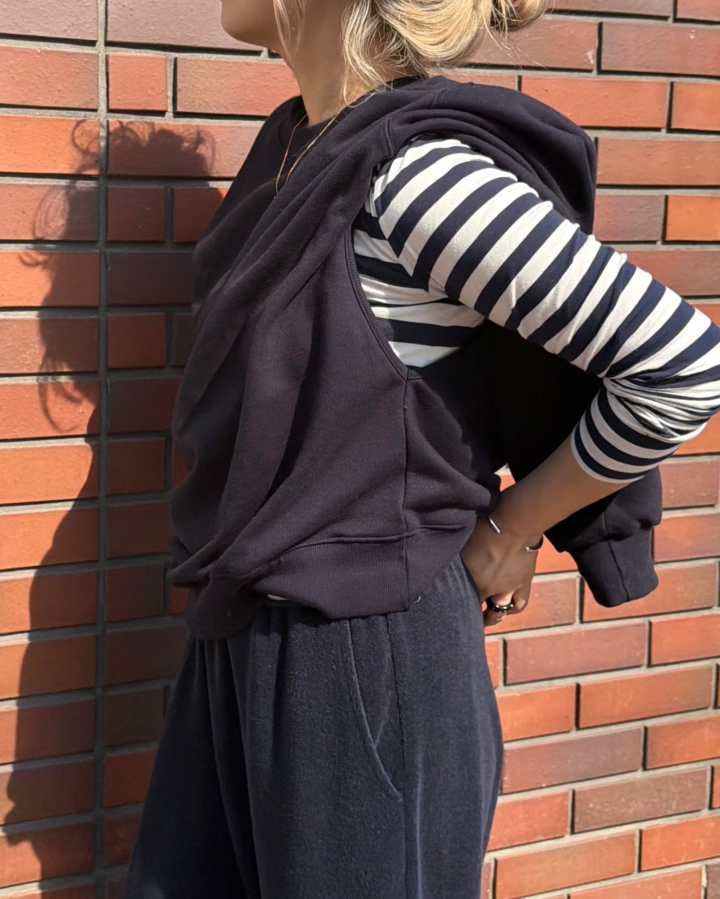 Maru sweat tops