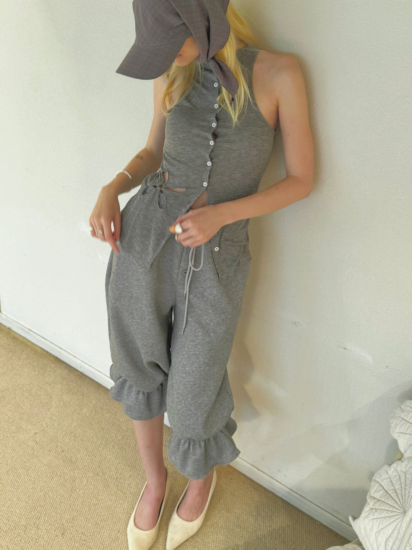 Button sweat pants